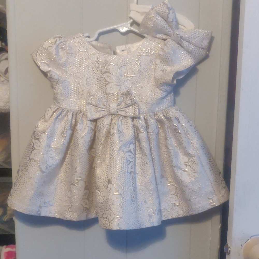 Childrens place girl dress and bow